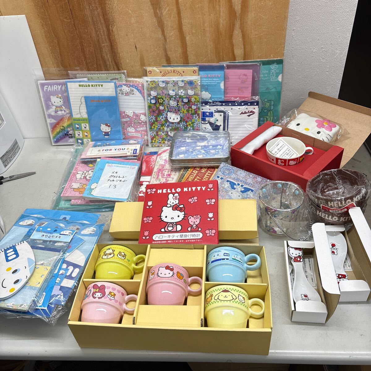 サンリオ ハローキティー 食器 レターセット マグカップメモ帳など まとめ セット